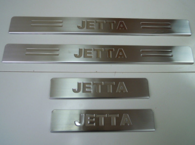 Volkswagen Jetta (11–) Накладки на дверные пороги, нерж, 4 части.